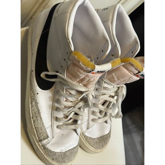 Nike Men\'s Blazer Mid \'77 Vintage High Top Athletic Shoes White Black Size 13 main image 9